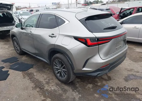 2024 Lexus Nx 250 Premium z USA, uszkodzony, nr VIN 2T2GDCAZ2RC006754